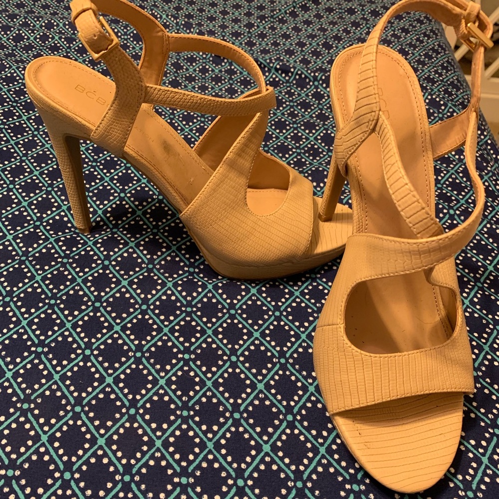 Nude BCBG platform peep toe sandals